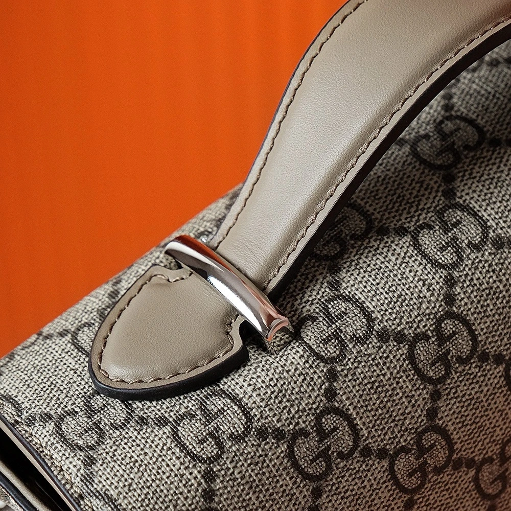 Gucci Petite