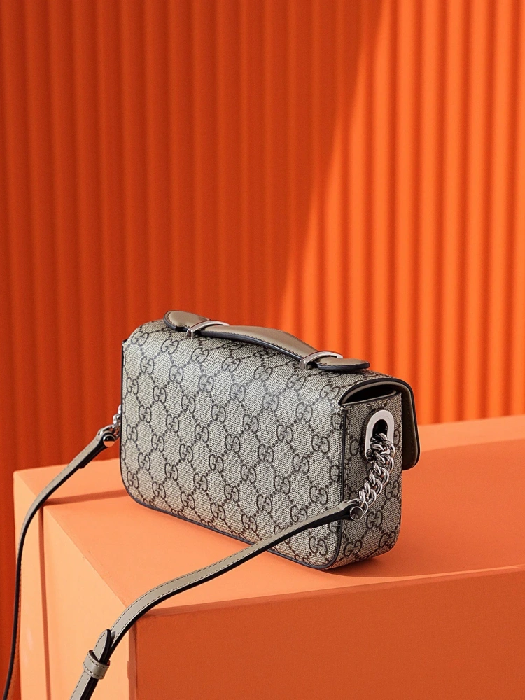 Gucci Petite