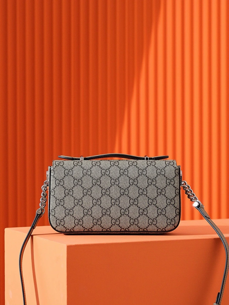 Gucci Petite