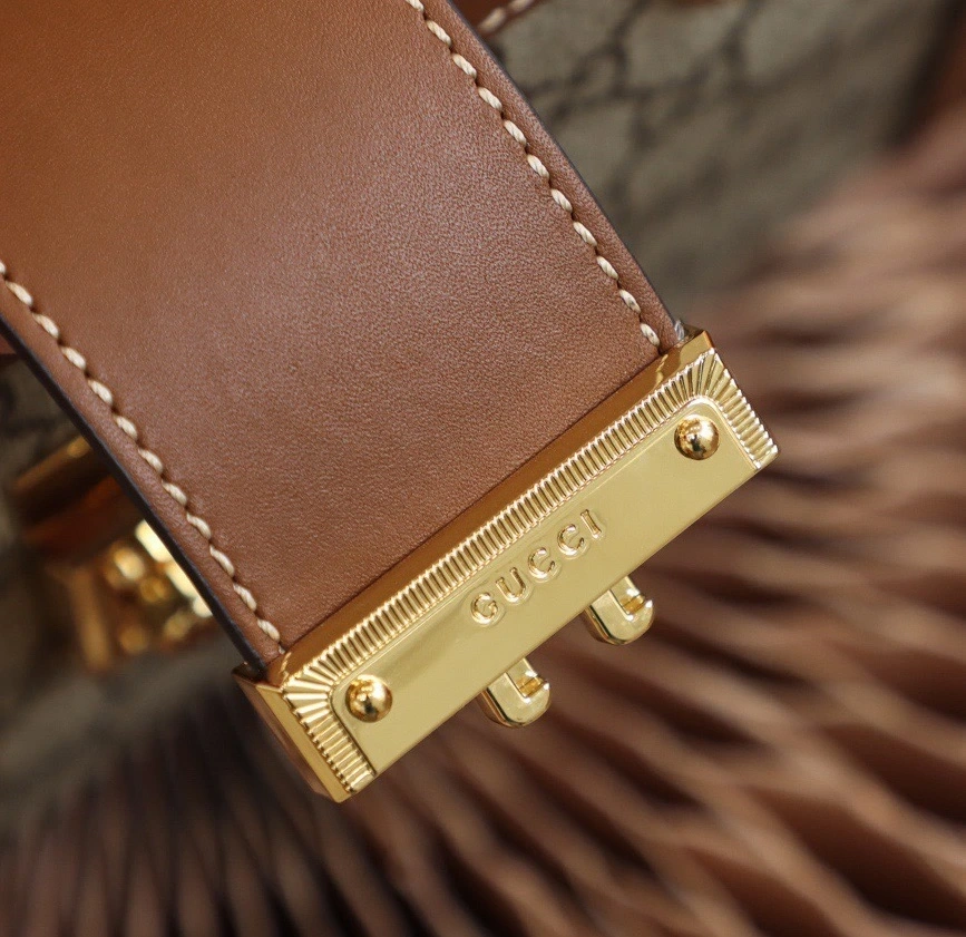 gucci Padlock