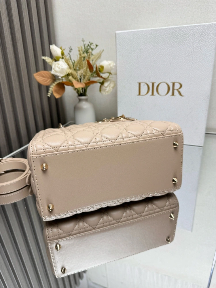 Dior Lady 6605 Off-White