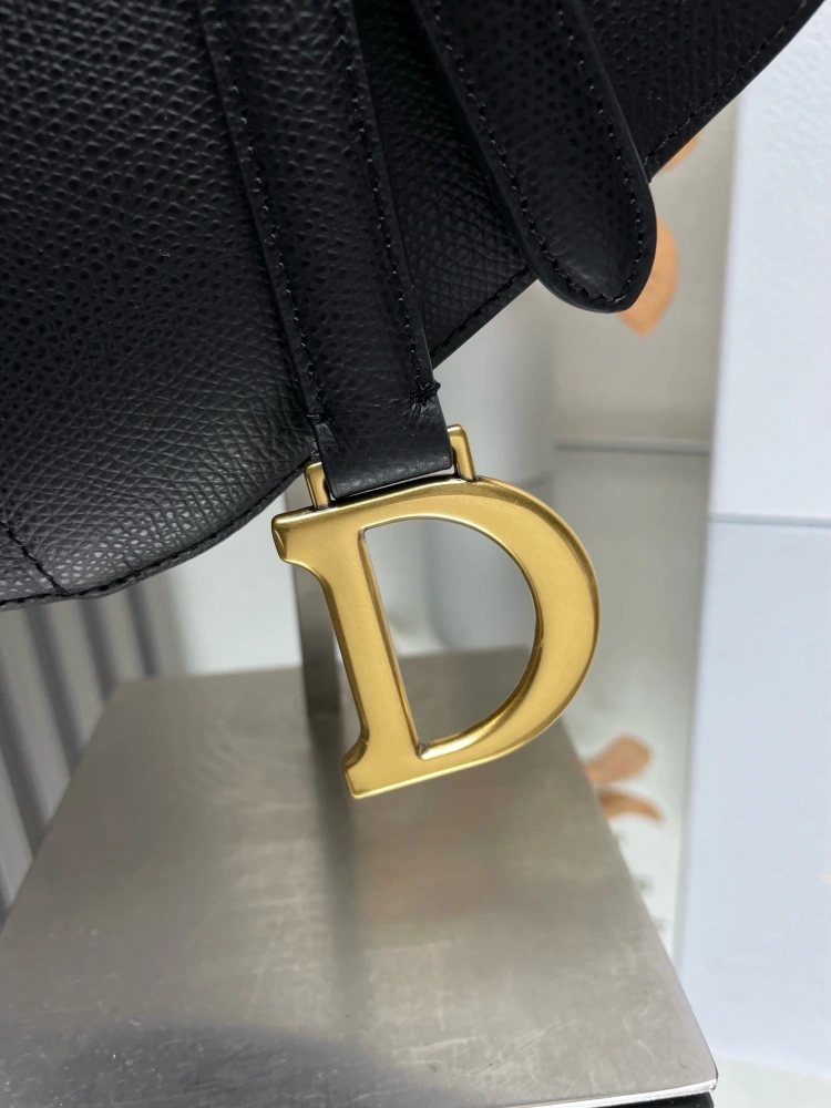 dior saddle black