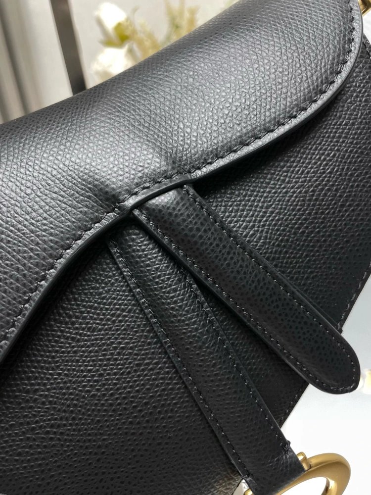 dior saddle black