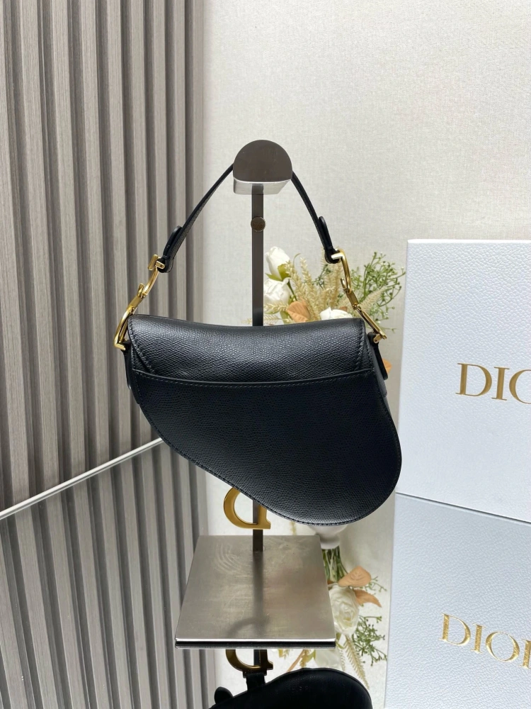 dior saddle black