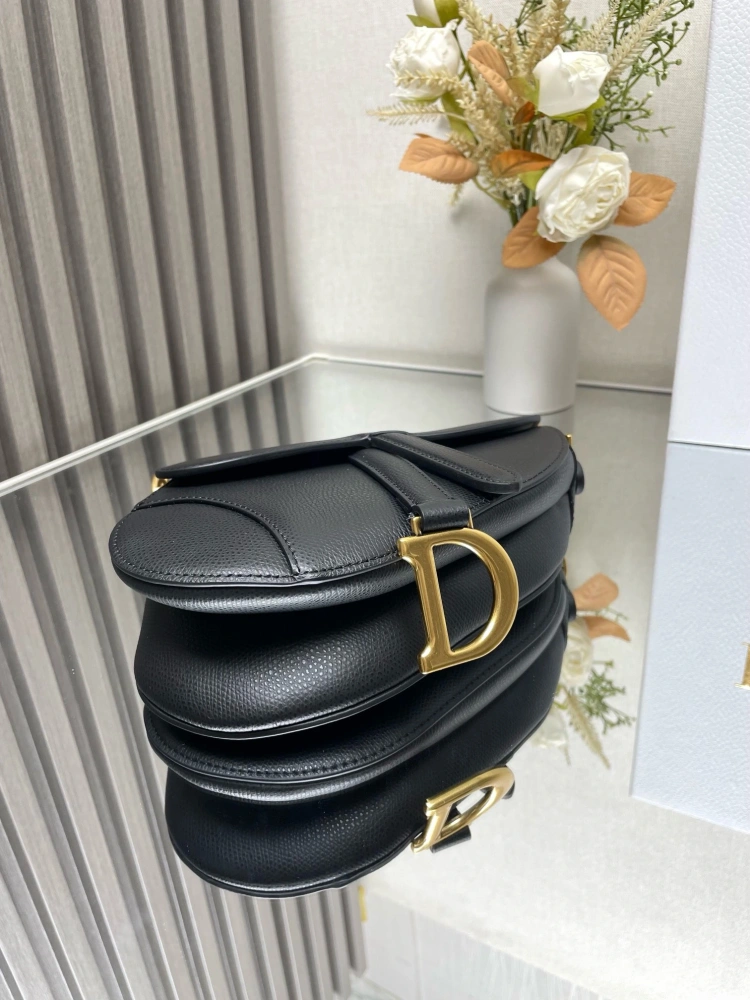 dior saddle black