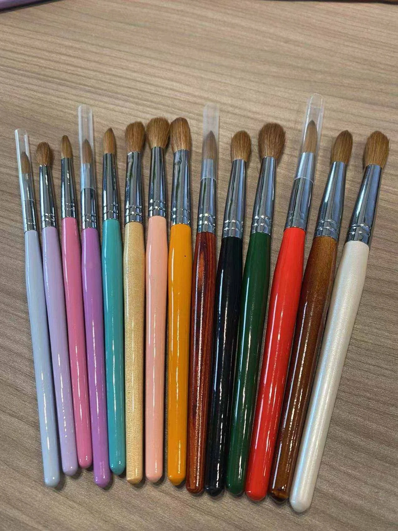 Zekun Nail Supplier Red Wooden Handle Flat/Oval Shape Custom 100% Pure Kolinsky Brush for Acrylic Nails