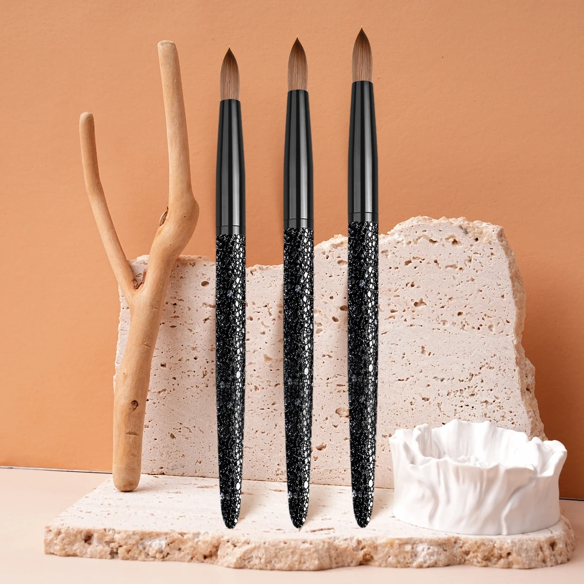 2025 New Arrival Best Nails Brush Acrylic Kolinsky 100% Sable Bristles Metal Handle PINK Diamond Nail Brushes for Acrylic