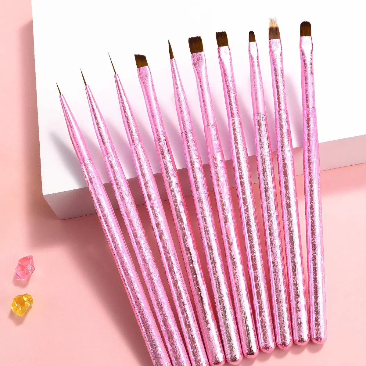 High Quality Nylon 10 Pcs Custom Pink Handle 3D Liner Oval Flat Detail Gel Polish Nail Art Brushes