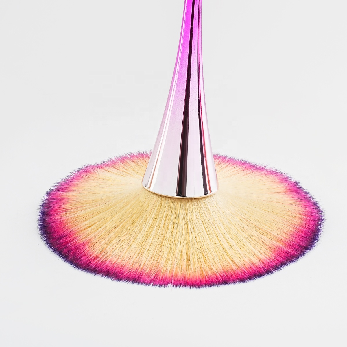 Professional Nail Brush Manufacturer Low MOQ  Rainbow Metal Handle Nail Brush Cleaning Nail Dust Brush
