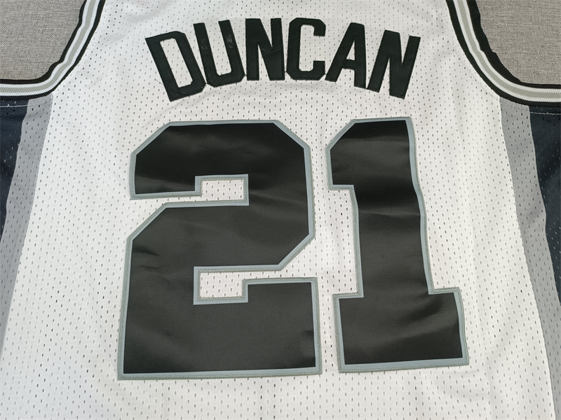 Men's NBA 1998-99 San Antonio Spurs #21 Tim Duncan Mitchell & Ness White Swingman Jersey
