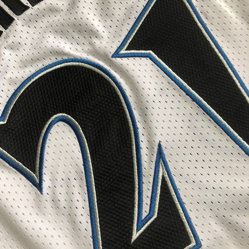 NBA Minnesota Timberwolves #21 Kevin Garnett Men's M&N 1997-98 Classic Embroidery White Jersey