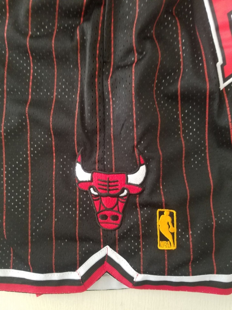 Men's Just ★ Don NBA 1997-98 Chicago Bulls Alternate Swingman Stitched Shorts