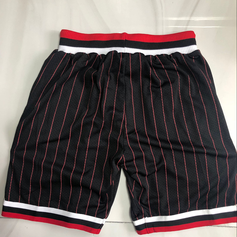Men's NBA Chicago Bulls Mitchell & Ness Alternate Embroidery Shorts