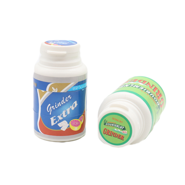 Disguised Candy Bottle Herb Grinder – 3-Layer Plastic & Metal Teeth Portable Tobacco Crusher 45mm