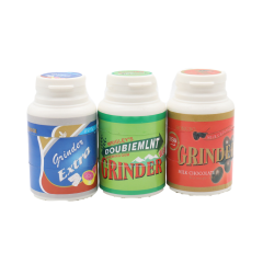 Disguised Candy Bottle Herb Grinder – 3-Layer Plastic & Metal Teeth Portable Tobacco Crusher 45mm