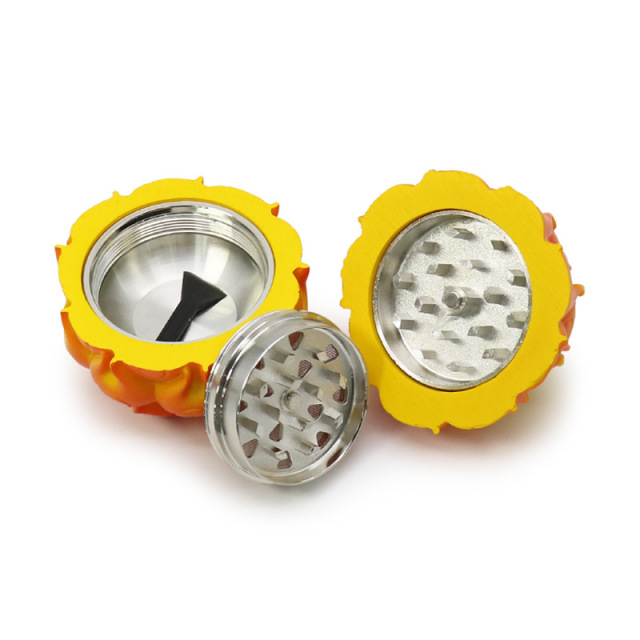63mm Zinc Alloy Fruit Shape Herb Grinder – 3 Layers Novelty Design Tobacco Grinder