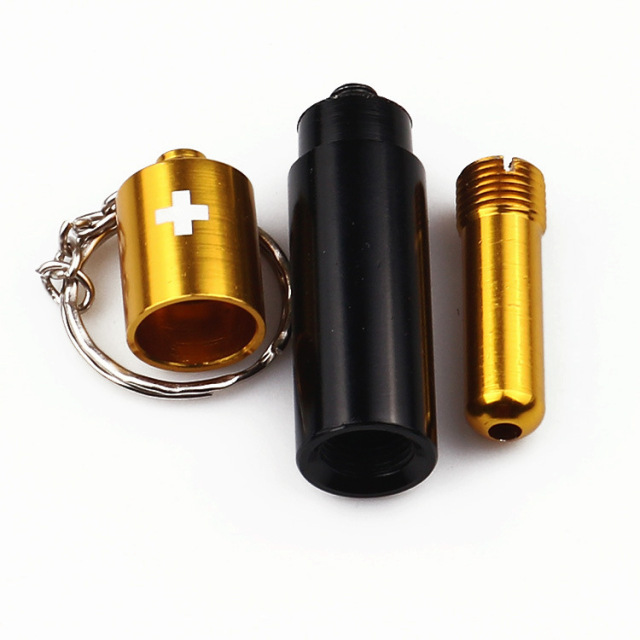 Portable Battery Shape Metal Smoking Pipe Keychain – Detachable Mini Herb Pipe