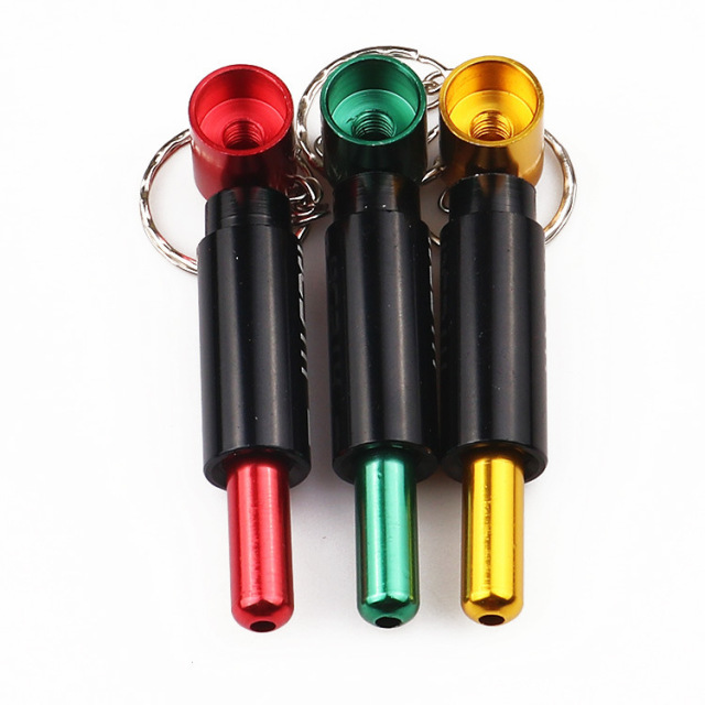 Portable Battery Shape Metal Smoking Pipe Keychain – Detachable Mini Herb Pipe