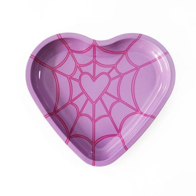 Heart-Shaped Metal Rolling Tray – 18×16.5cm, Creative Love Design