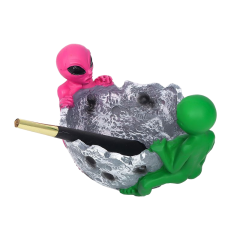 Resin Alien Ashtray – Creative UFO Design, 104×89mm, 196g