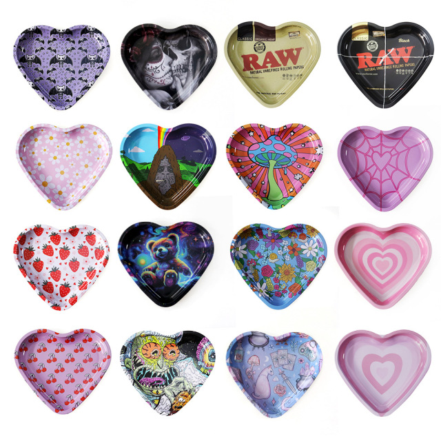 Heart-Shaped Metal Rolling Tray – 18×16.5cm, Creative Love Design