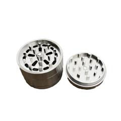 Stainless Steel Herb Grinder 4-Layer Sharp Teeth Crusher with Storage Bag