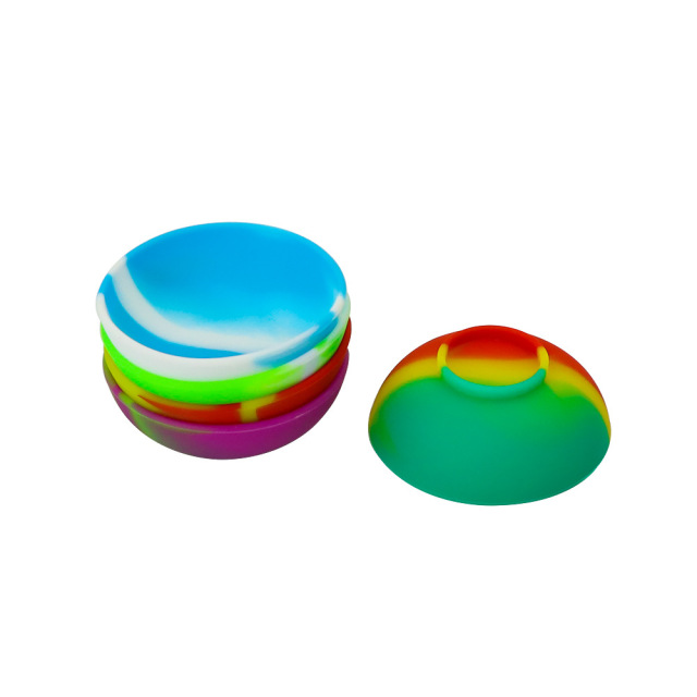 Colorful Silicone Bowl – Non-Stick & Heat-Resistant Accessory