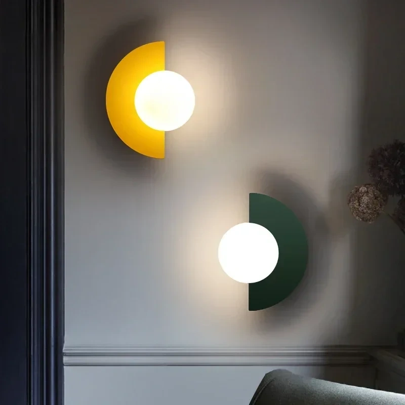 Nordic Glass Ball Wall Lamp Designer Living Aisle Corridor Study Home Decor Wall Sconce Light Bedroom Bedside Simple Colored