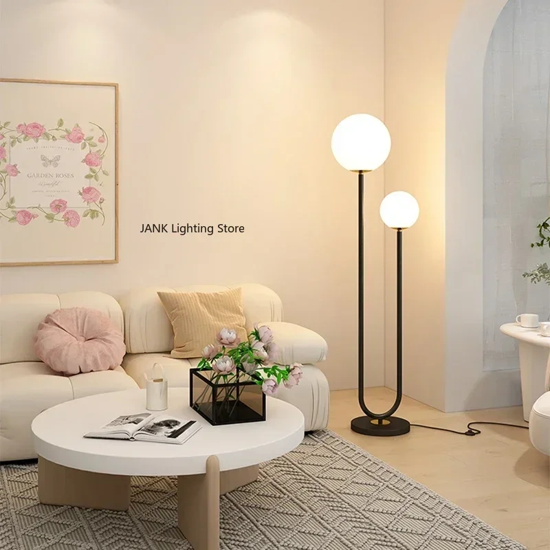 Nordic Double Headed Floor Lamp, Postmodern Minimalist Living Room Magic Bean Glass Round Ball Light Luxury Bedroom Bedside Lamp