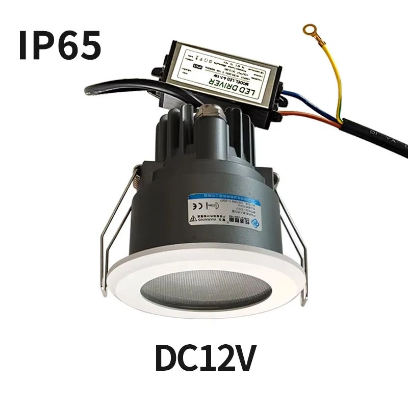 IP65 LED ceiling spotlight with 3000K warm white lighting
