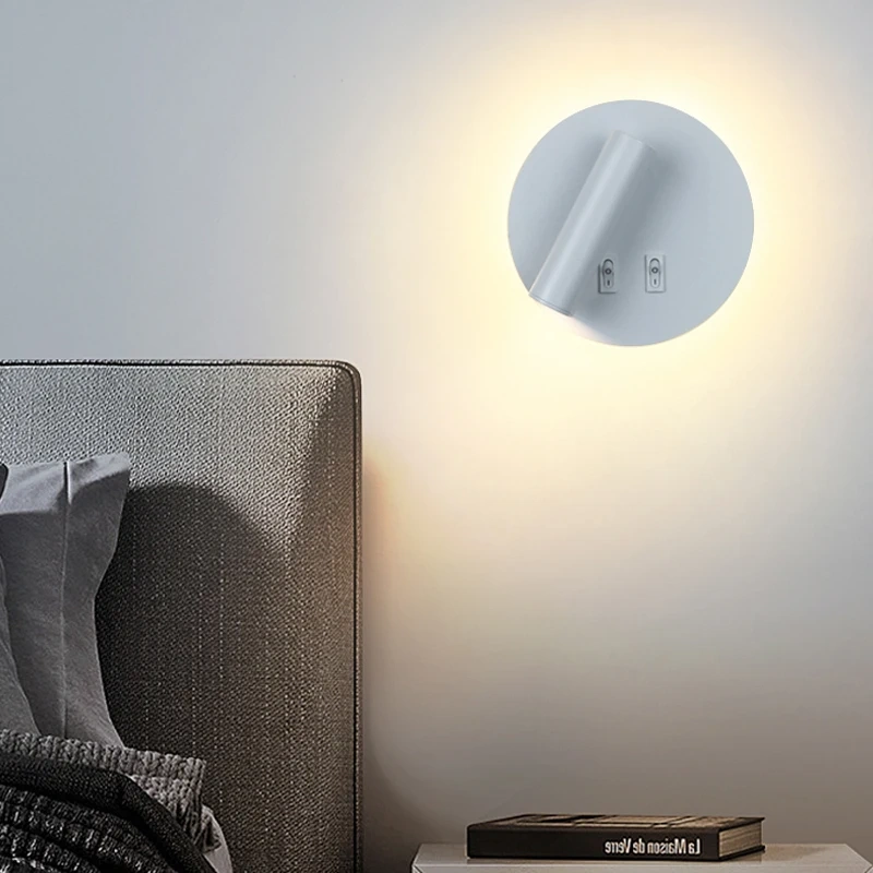Black square LED wall light with adjustable design