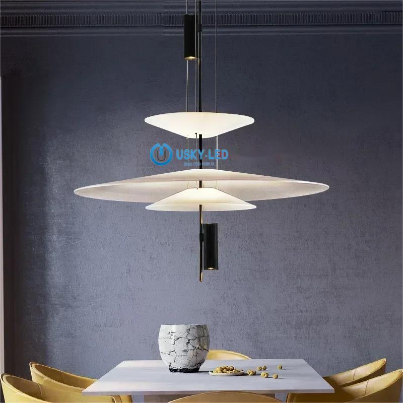 Italian Gold Pole Acrylic Lampshade Villa LED Chandelier Restaurant Bar Exhibition Hall Lighting Simple Layered Pendant Light