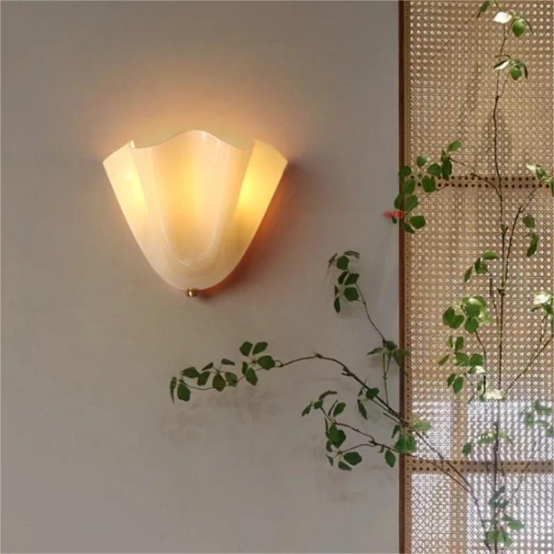 Skirt Series American Retro Colored Berry Glass Lamp French Shell Living Room Bedside Wall Lamp