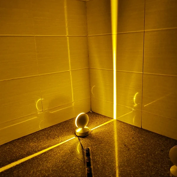 360° architectural wall light for stairway