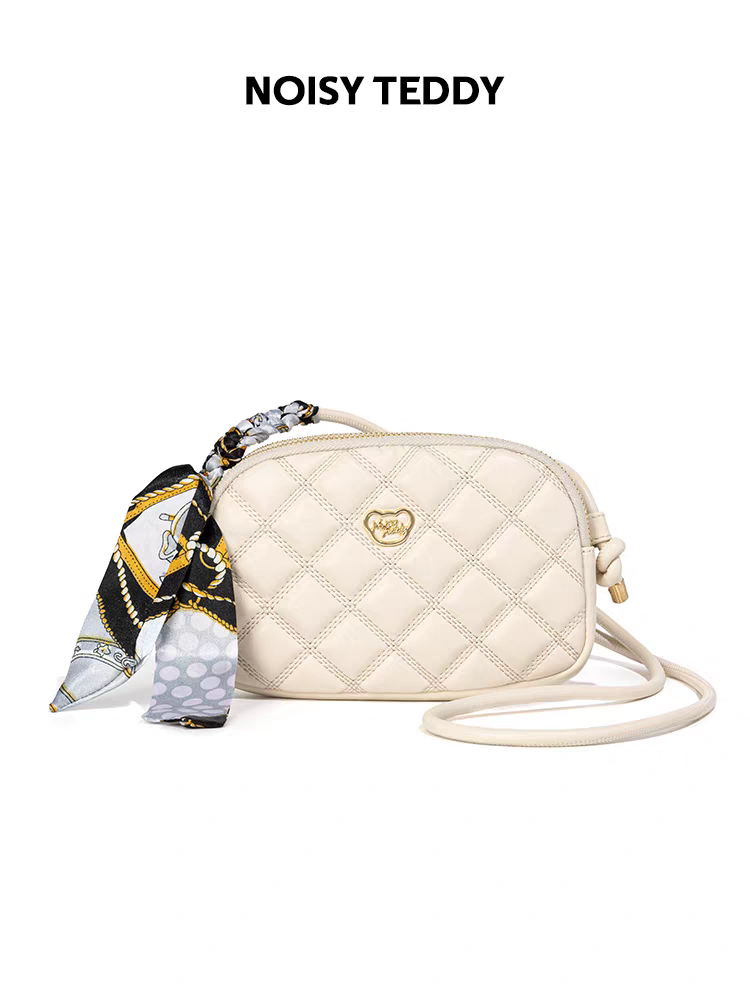 NOISY TEDDY 25-year-old new trendy diamond-shaped ladies' handbag with high-quality texture, suitable for various occasions, perfect for carrying.