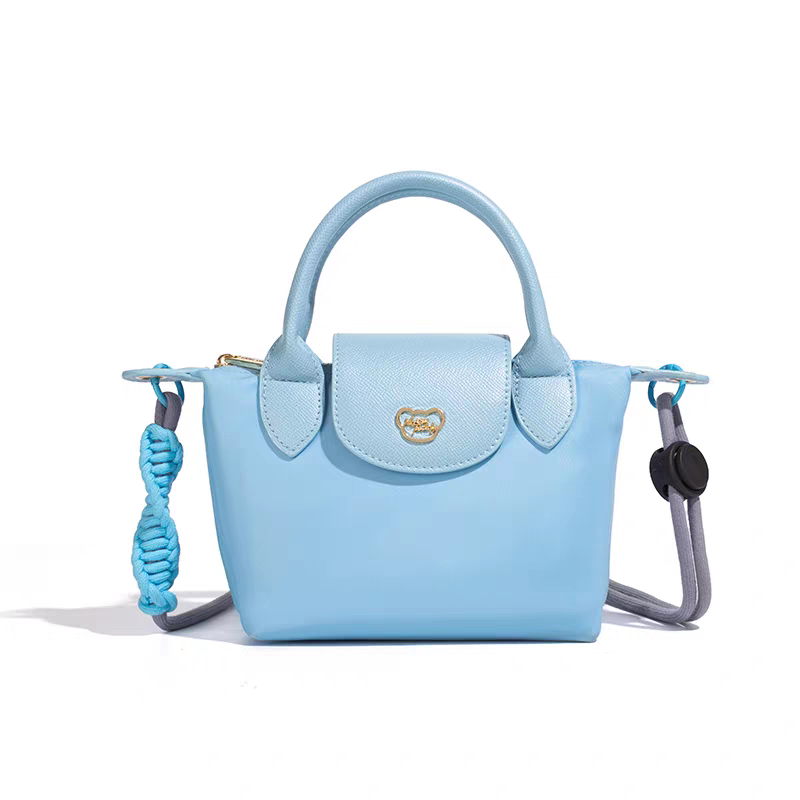 NOISY TEDDY25's new youthful, beautiful, light luxury and high-end women's hand-held crossbody bag is fashionable and trendy