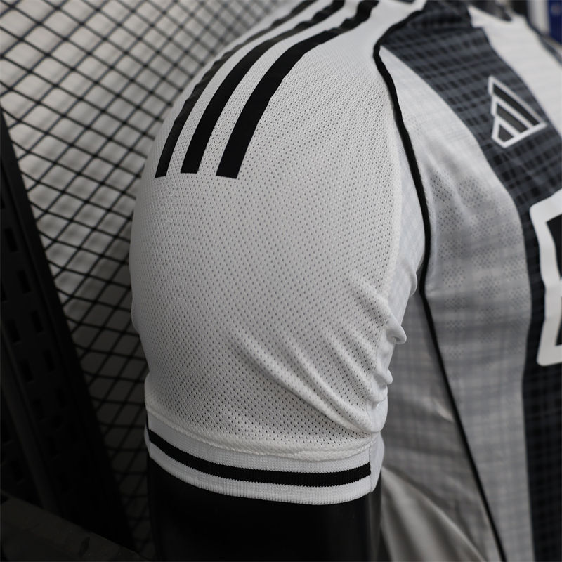 【Player Version】25/26 Newcastle United Home Jersey