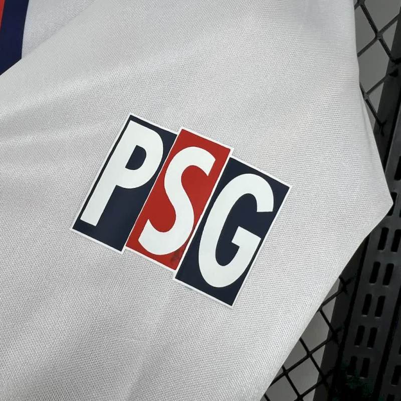 Paris Saint-Germain 1998/99 Away Retro Jersey