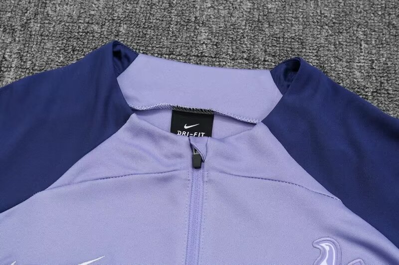 2023/2024 Tottenham Hotspur Half Pull Training Wear Purple Suit