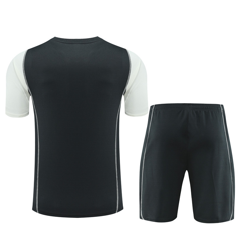 23-24 Juventus short-sleeved training jersey