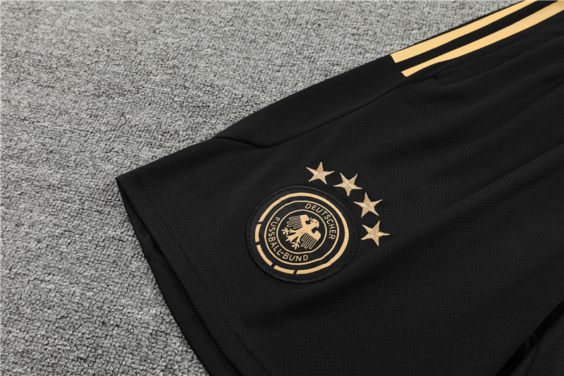 23-24 German short-sleeved training clothes