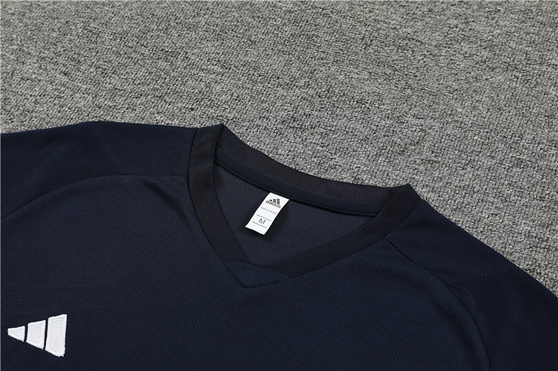 23-24 Real Madrid training short-sleeved suit