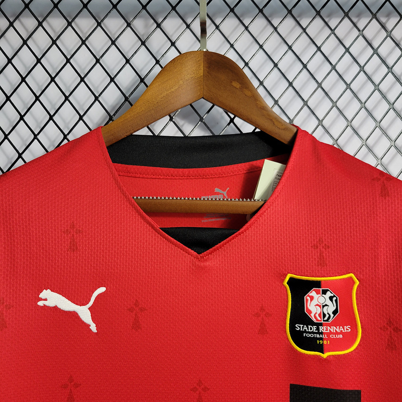 22-23 Rennes home