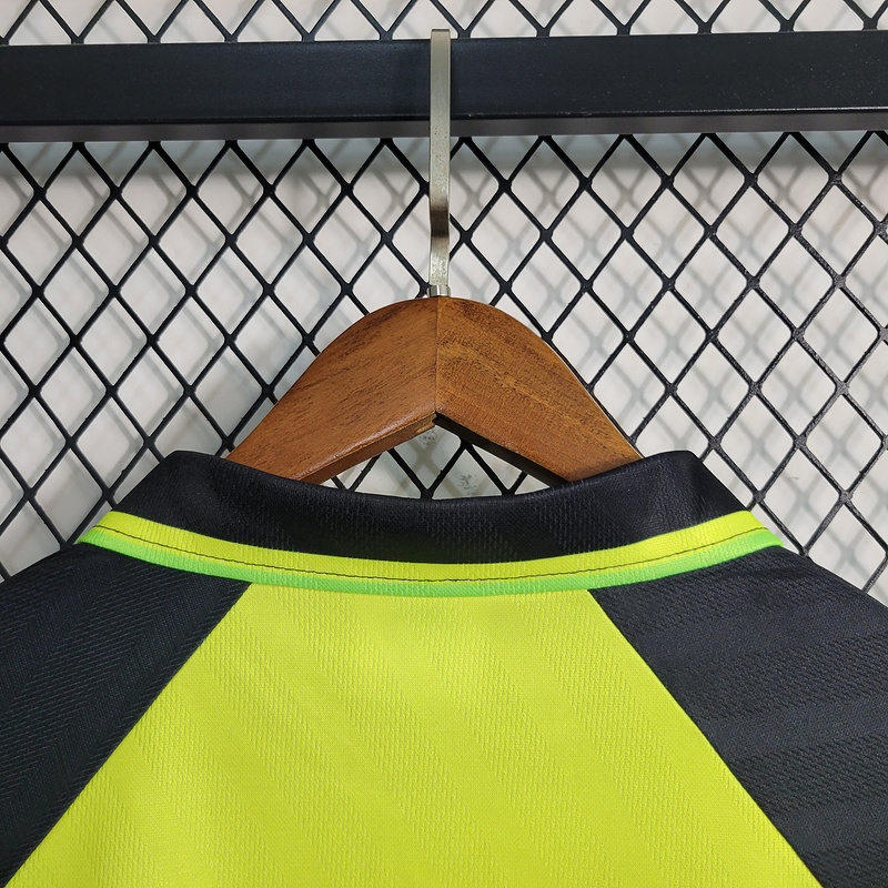 Retro 1995-97 Celtic football jersey retro