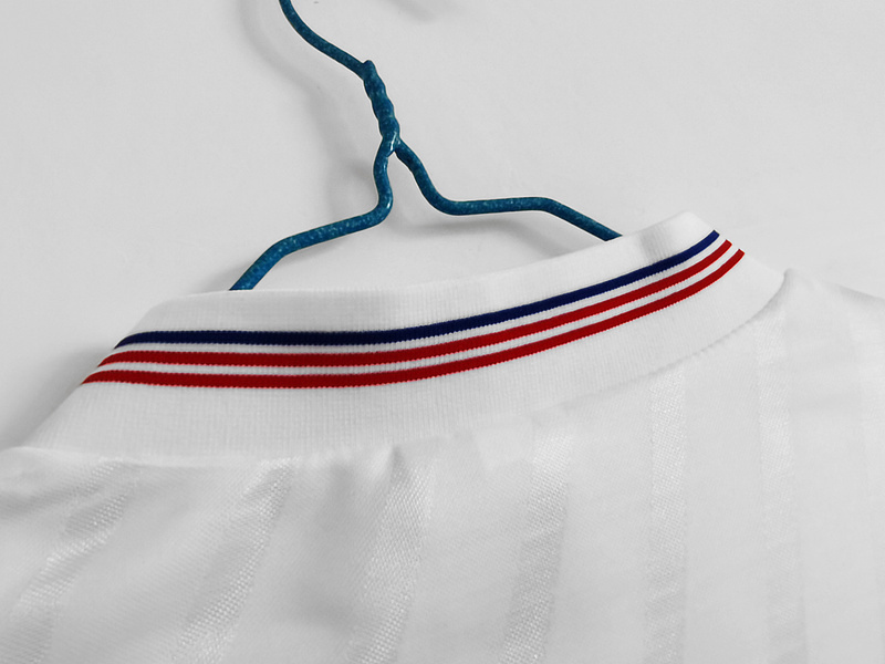 Retro 1982-83 Rangers away football jersey Retro
