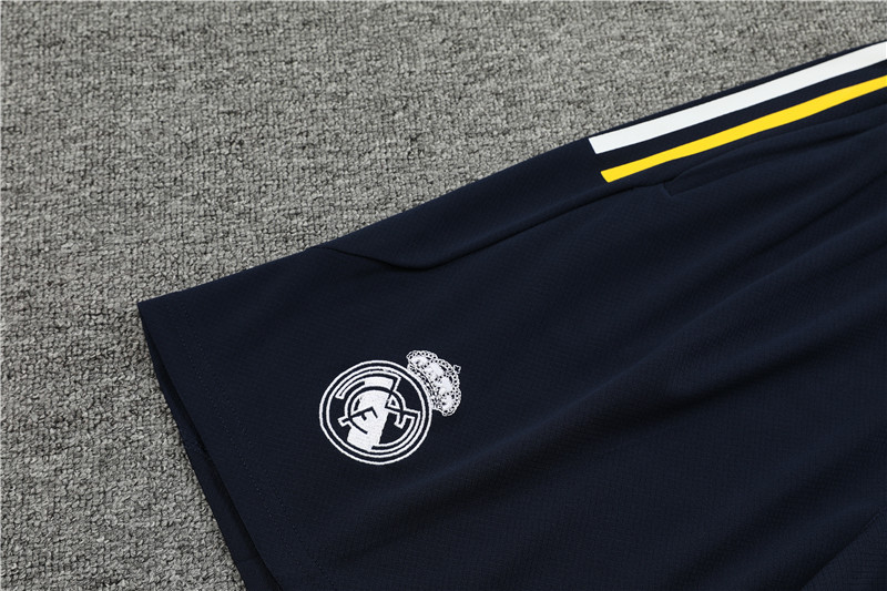 23-24 Real Madrid training short-sleeved suit