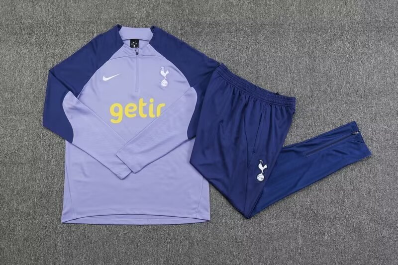 2023/2024 Tottenham Hotspur Half Pull Training Wear Purple Suit