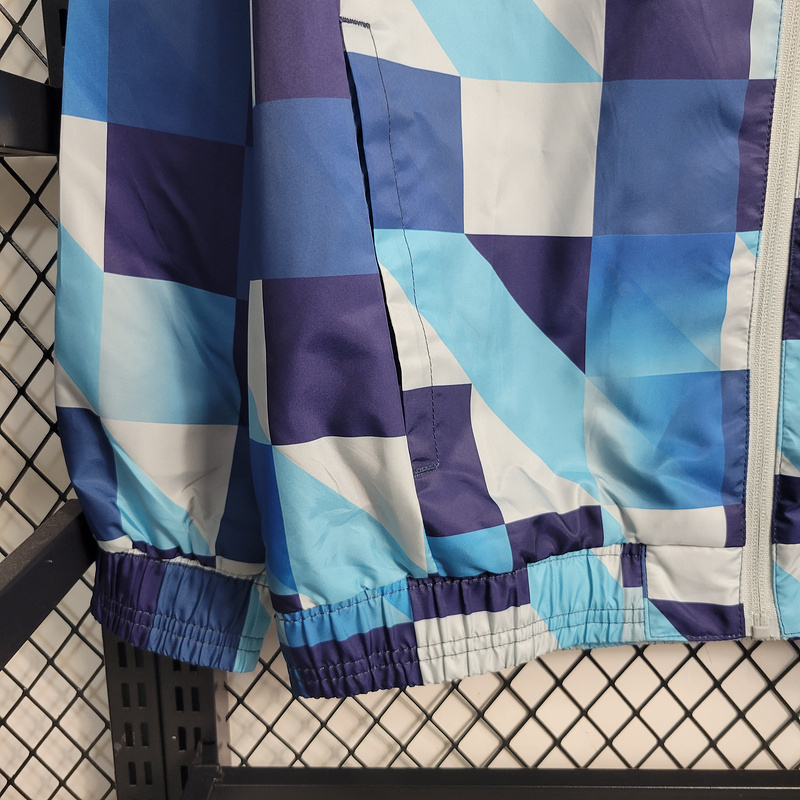 23-24 Windbreaker Manchester City