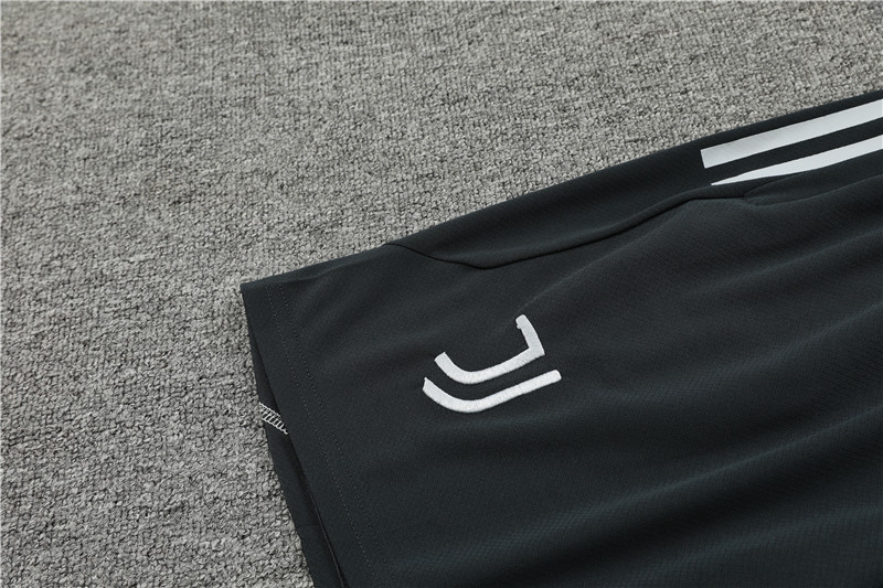 23-24 Juventus short-sleeved training jersey