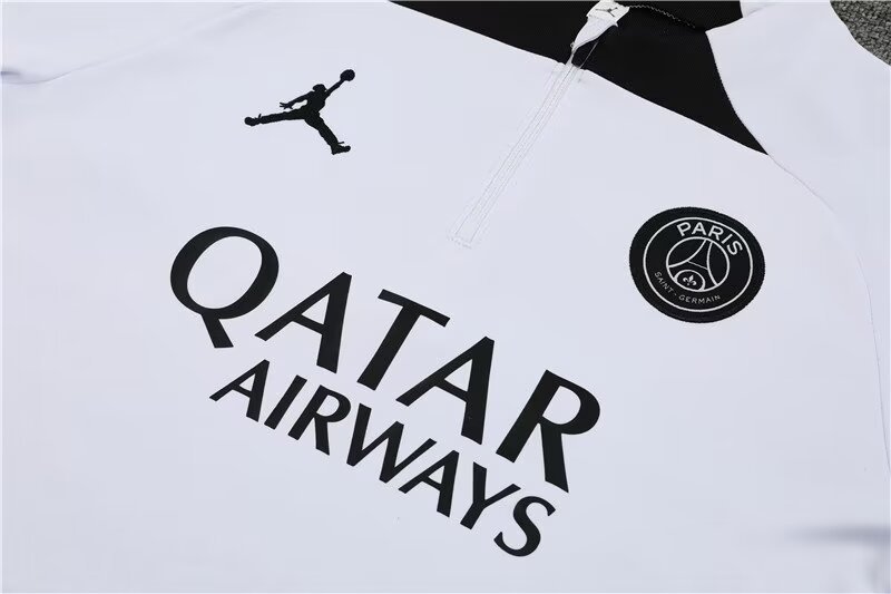 2023/2024 Paris Saint-Germain half-pull training suit white suit